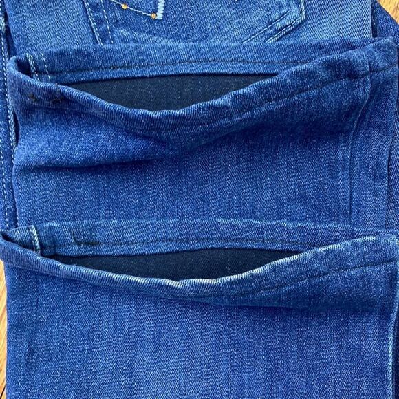 7 For All Mankind 'A' Pocket Dark Wash Low Rise Whiskered Boot Cut Jeans Size 27 - Picture 8 of 9